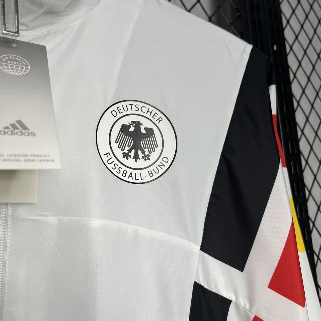 Alemania 2024 Chaqueta 2 — vista trasera