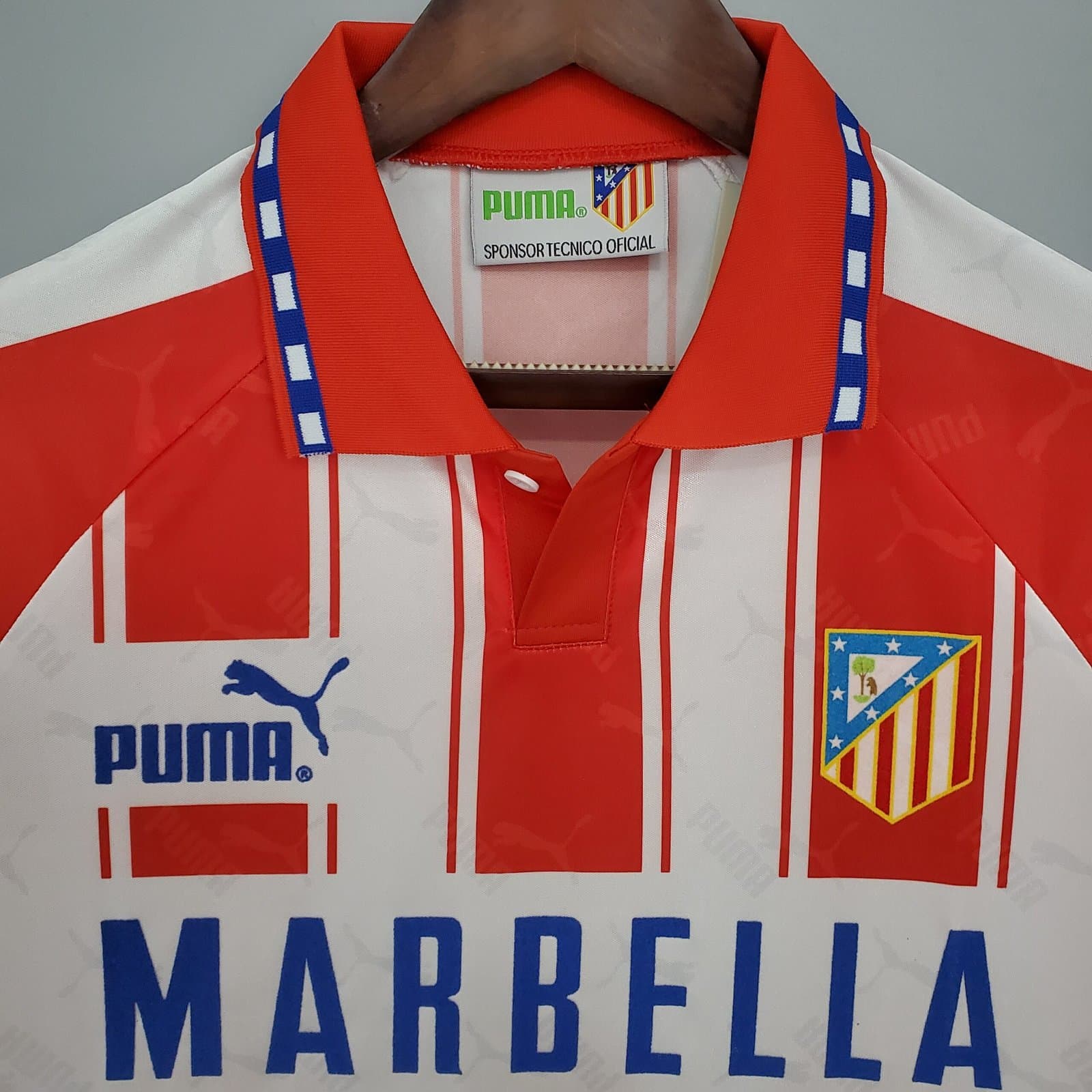Atlético de Madrid 1994/95 1a Eq. — vista trasera