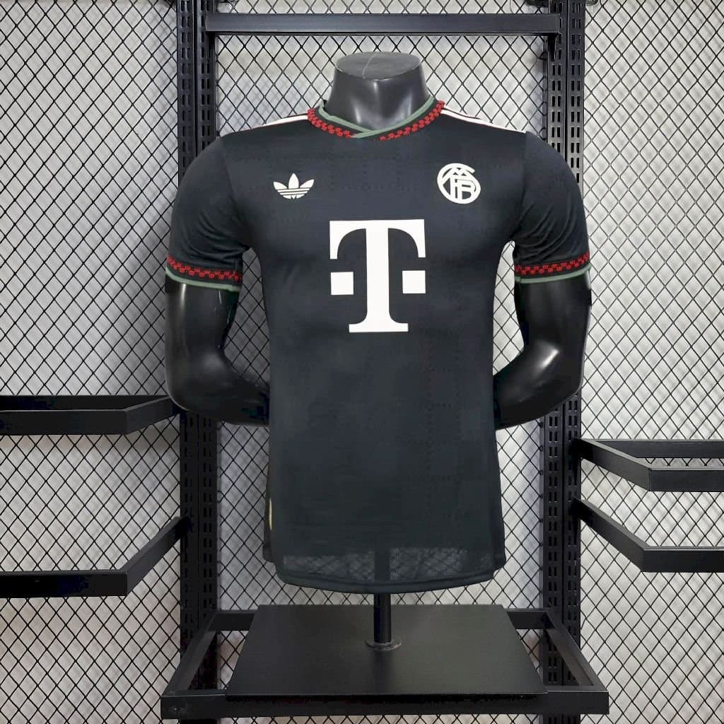 Bayern Múnich 2025/26 3a Eq. (Ed. Jugador) — vista frontal