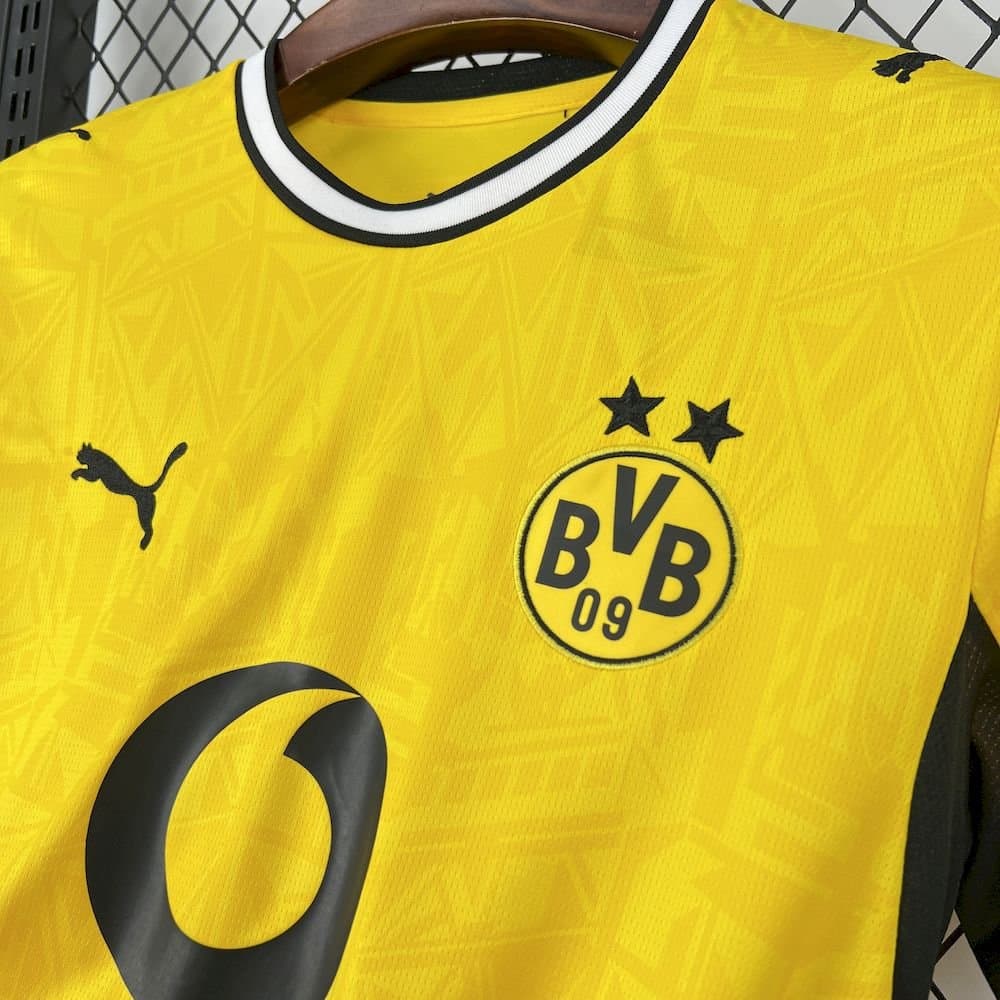 Borussia Dortmund 2026/27 1a Eq. — vista trasera