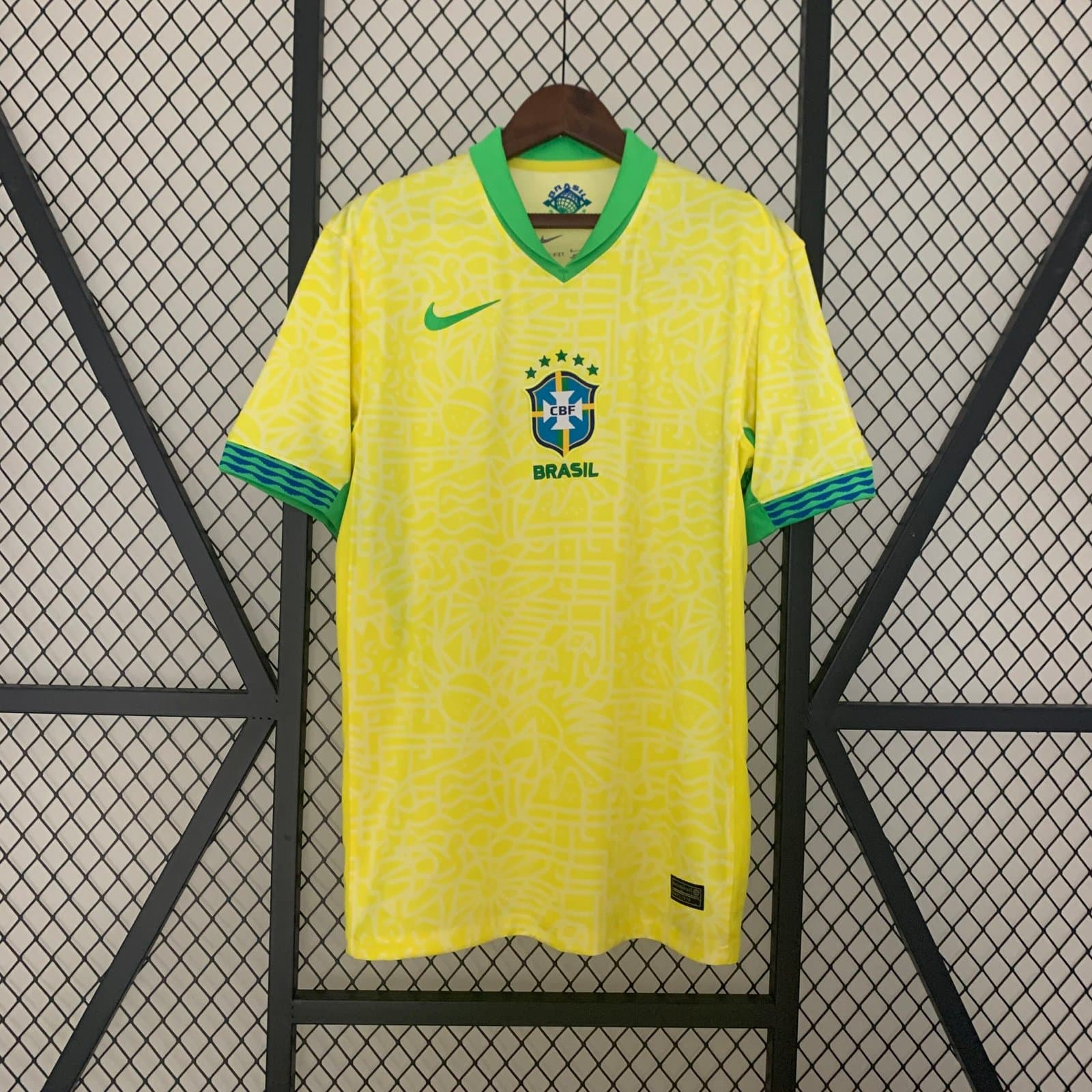 Brasil 2024 1a Eq. — vista frontal