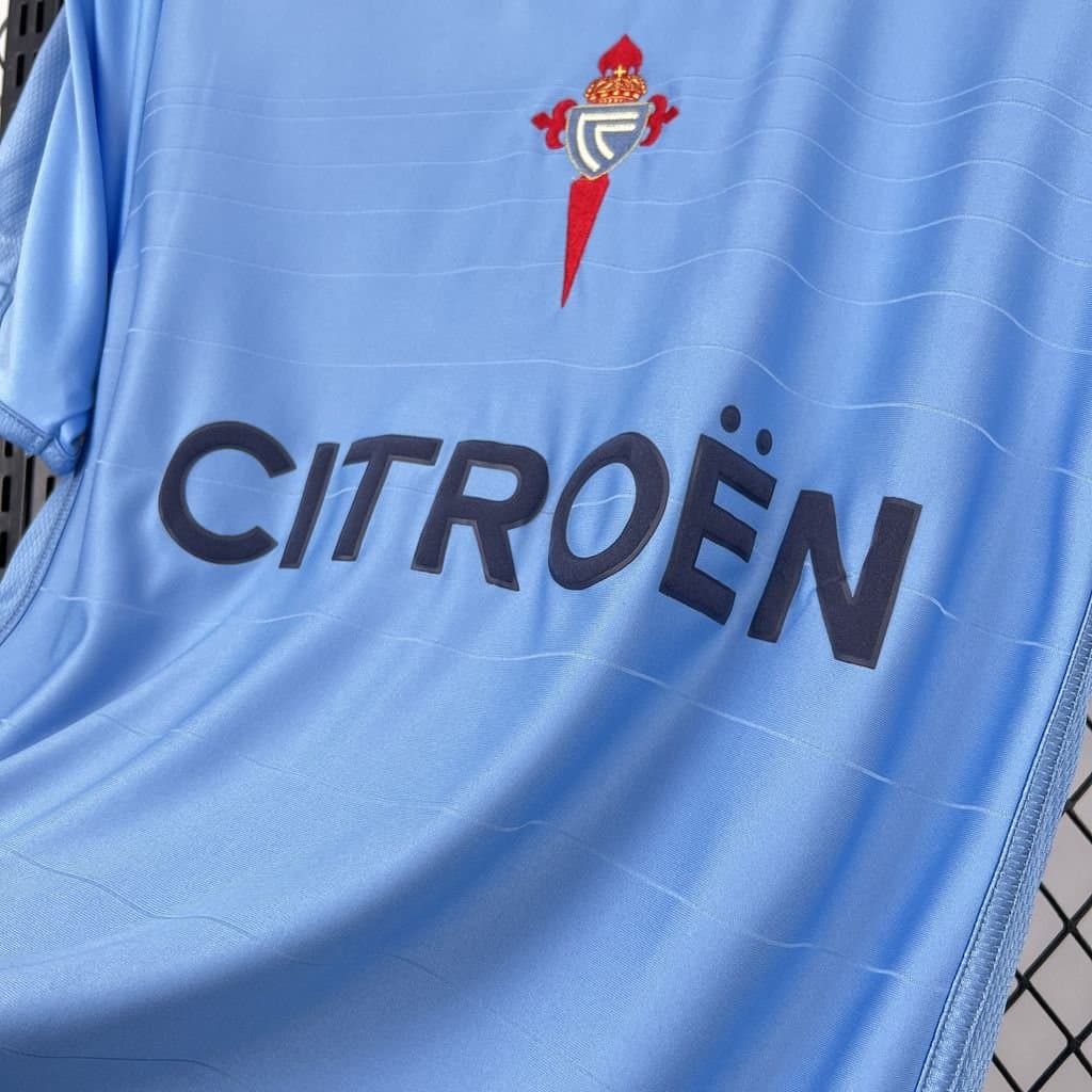 Celta de Vigo 2003/04 1a Eq. — vista trasera