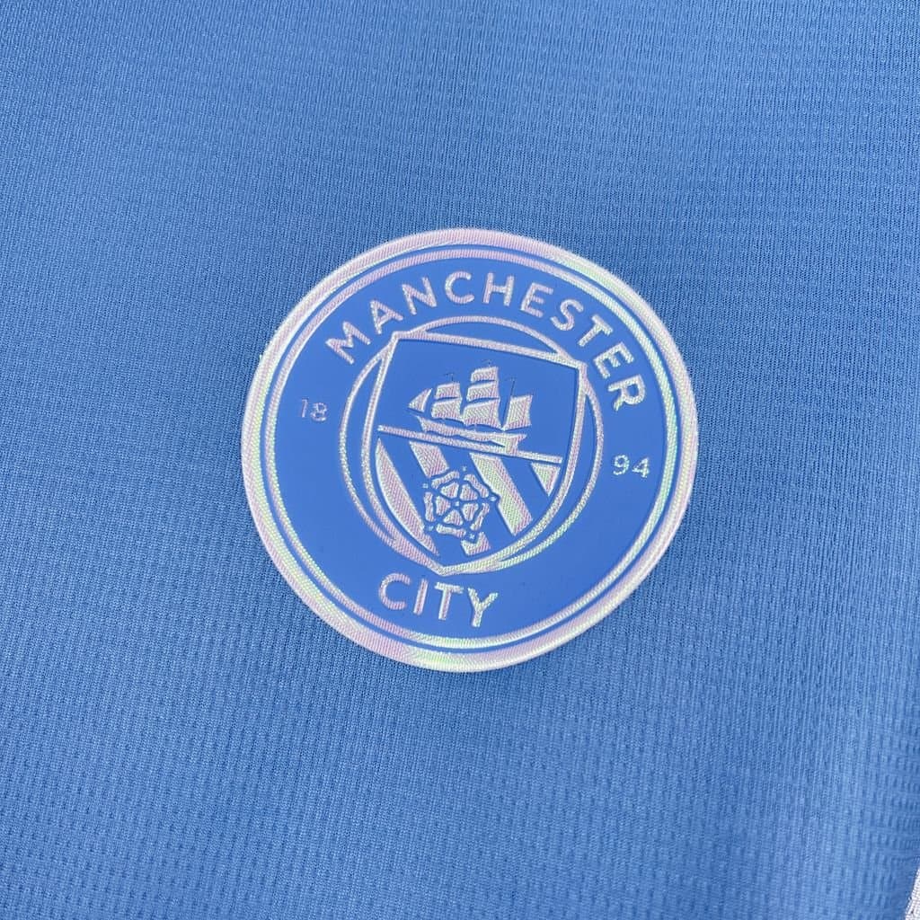 Man. City 2026/27 1a Eq. — vista trasera