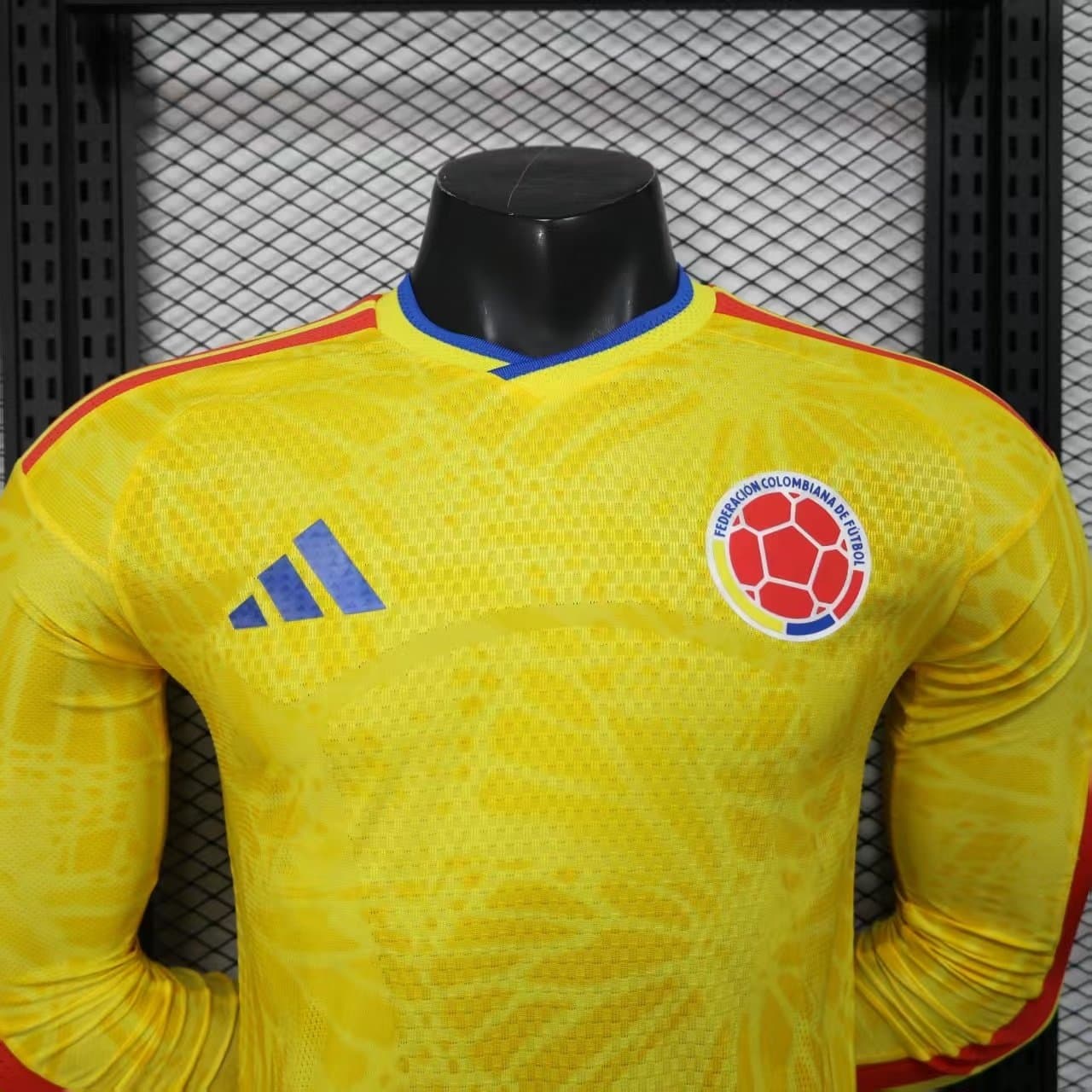 Colombia 2026 1a Eq. (Ed. Jugador) Manga Larga — vista trasera