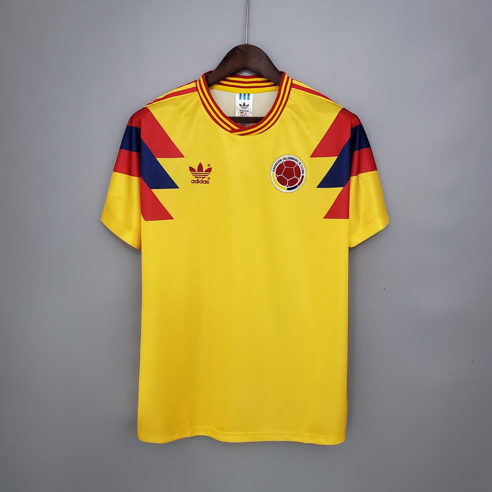 Colombia 1990 1a Eq. — vista frontal