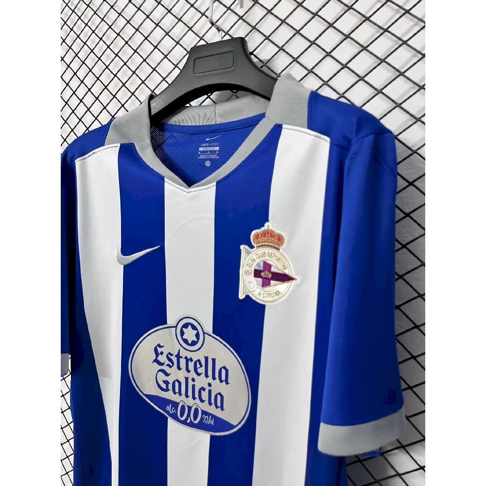 Deportivo de La Coruña 2026/27 1a Eq. — vista trasera