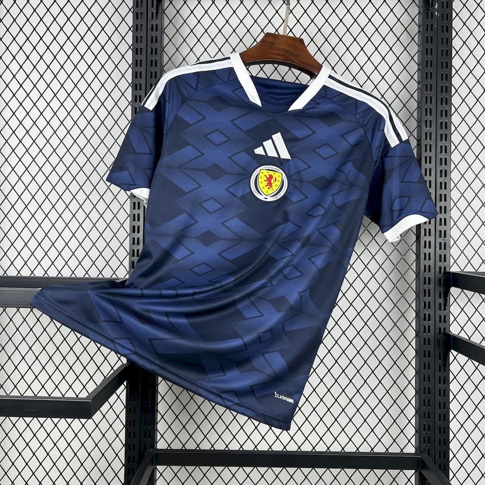 Escocia 2026 1a Eq. — vista frontal