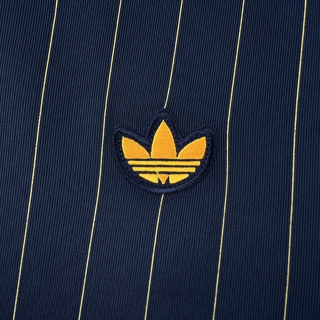 España Terrance — detalle
