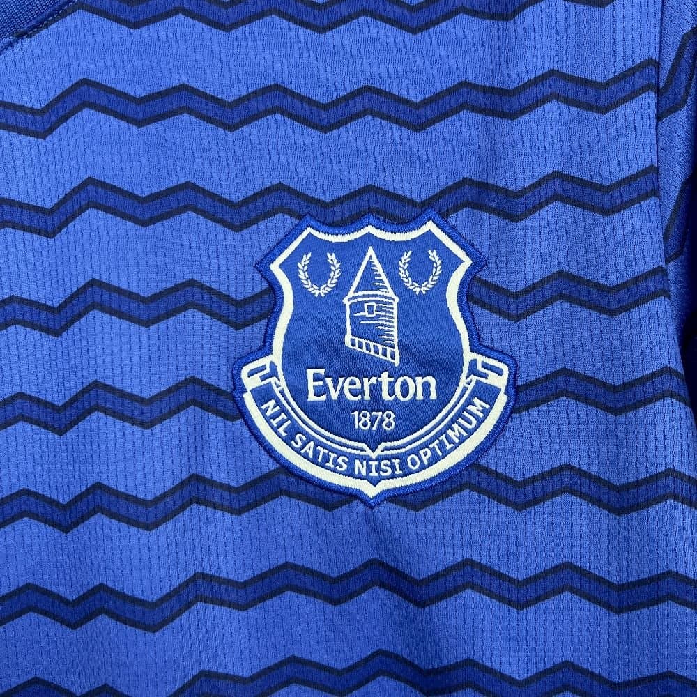 Everton 2025/26 1a Eq. — vista trasera