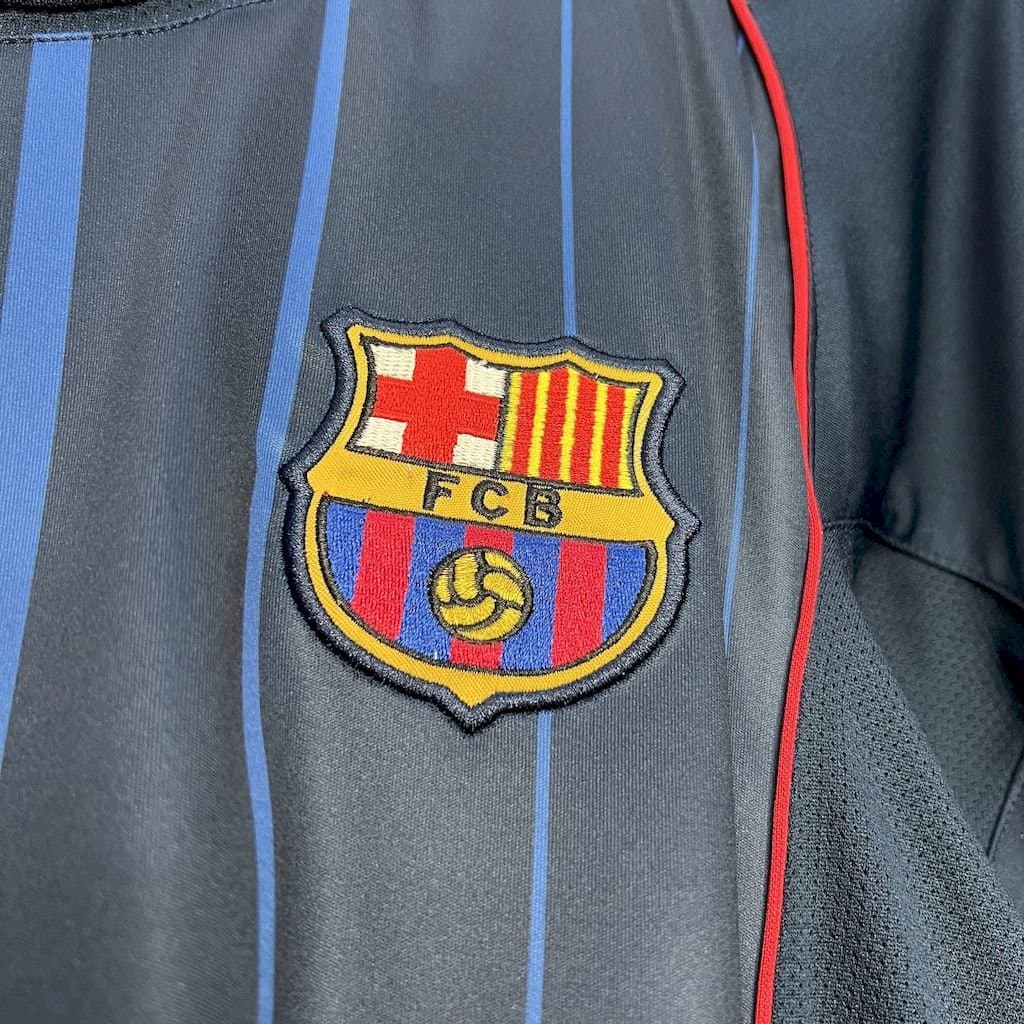 FC Barcelona 2004/05 2a Eq. — vista trasera