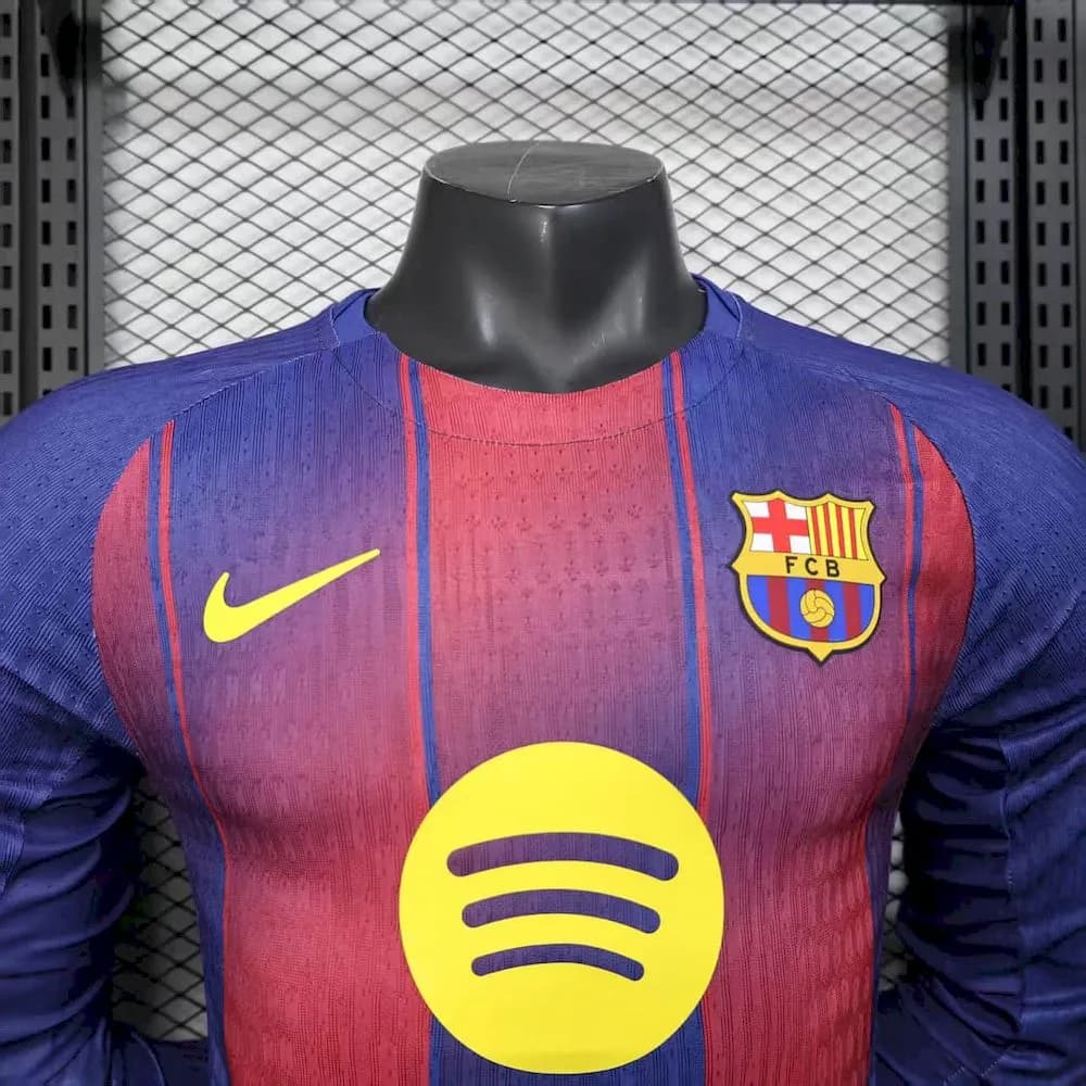 FC Barcelona 2025/26 1a Eq. (Ed. Jugador) Manga Larga — vista trasera