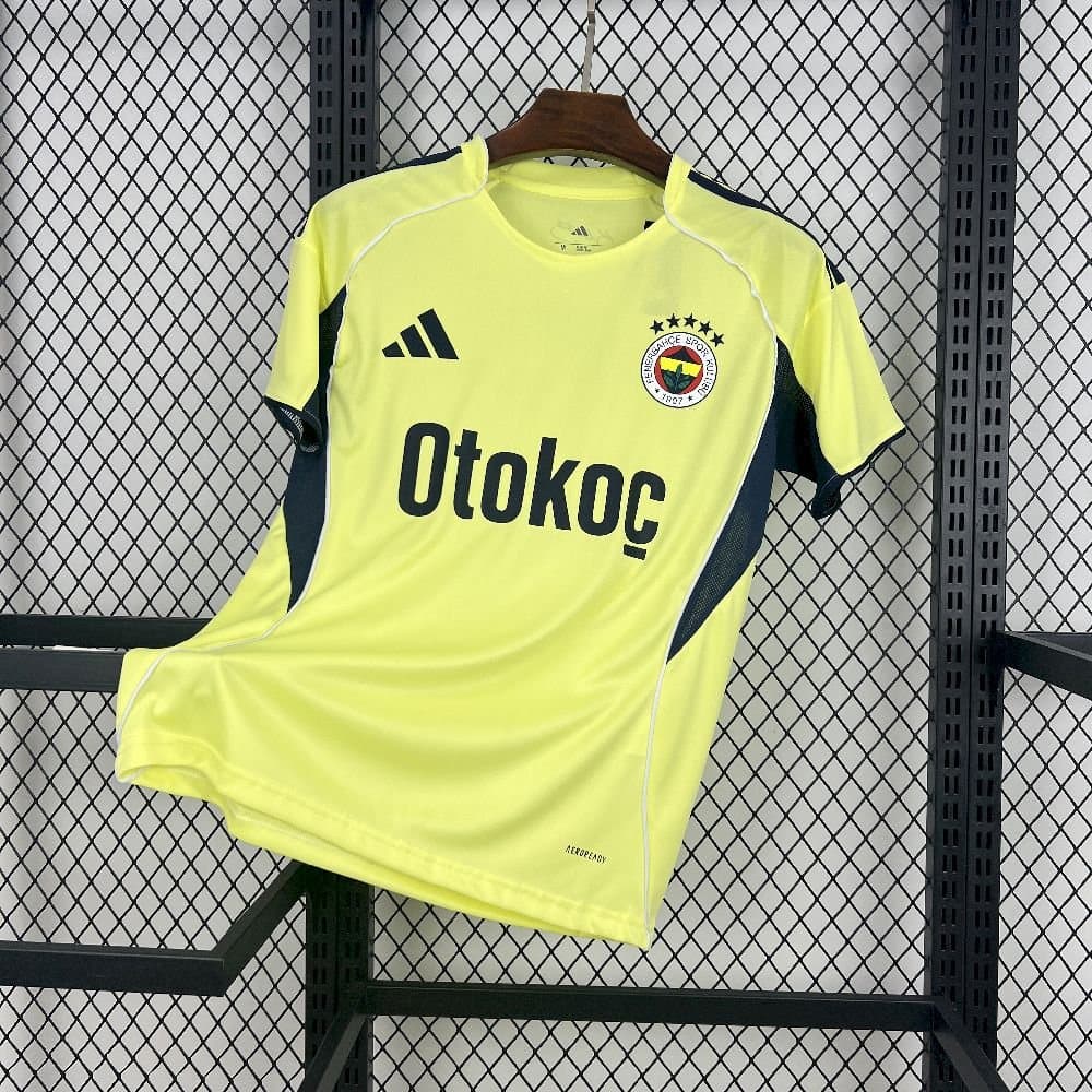 Fenerbahce 2025/26 2ª Eq. — vista frontal