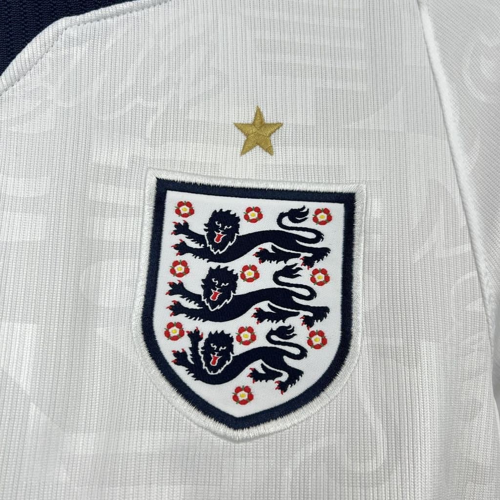 Inglaterra 2026 1a Eq. — vista trasera