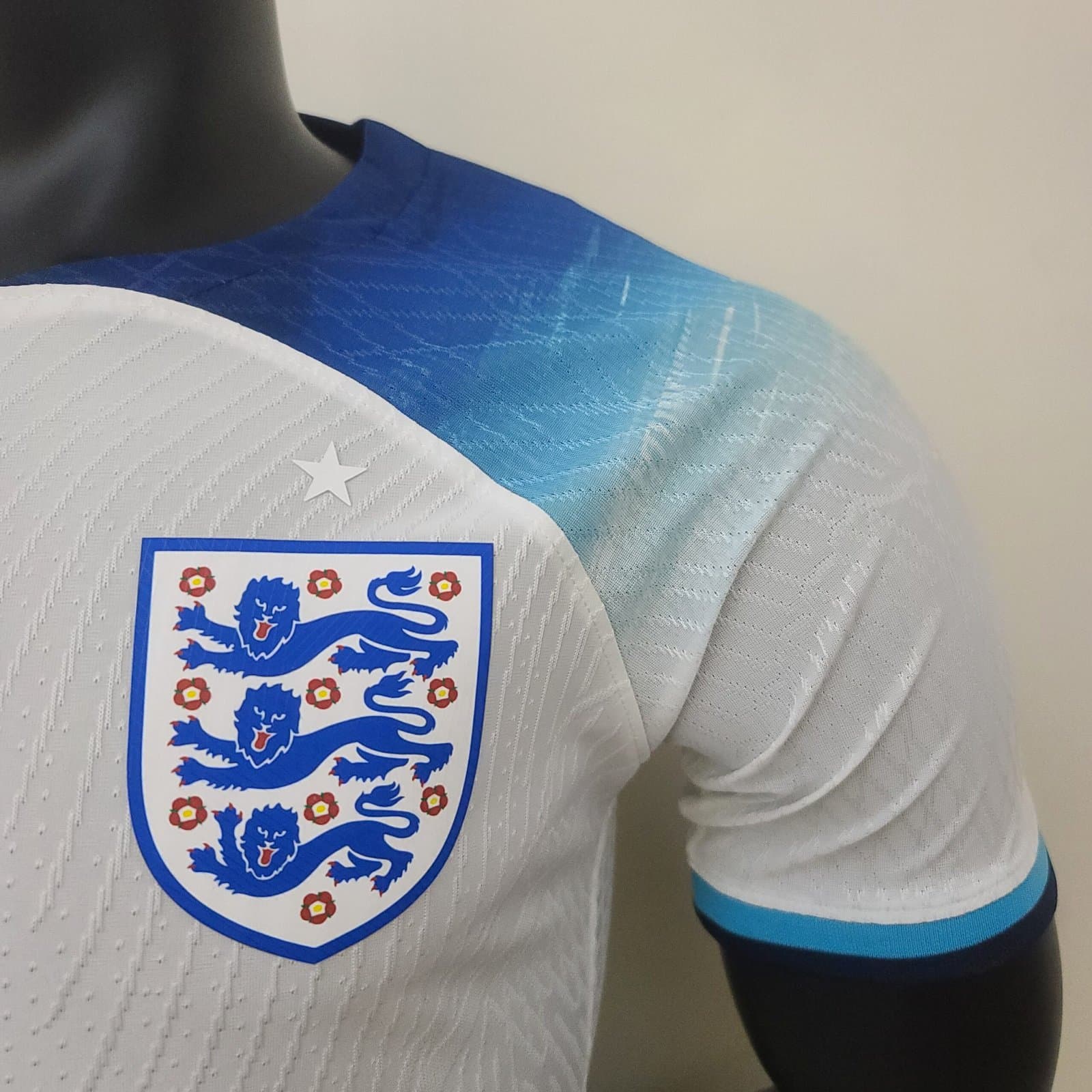 Inglaterra Qatar 2022 1a Eq. (Ed. Jugador) — detalle