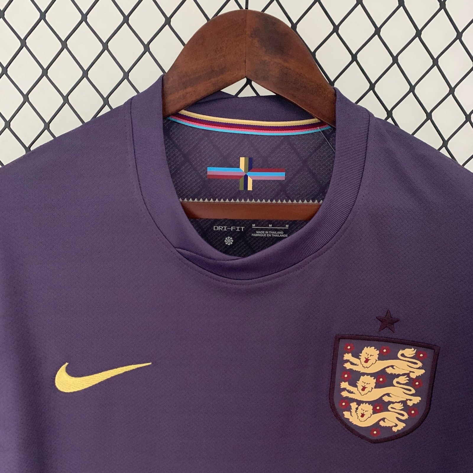 Inglaterra 2024 2a Eq. — vista trasera