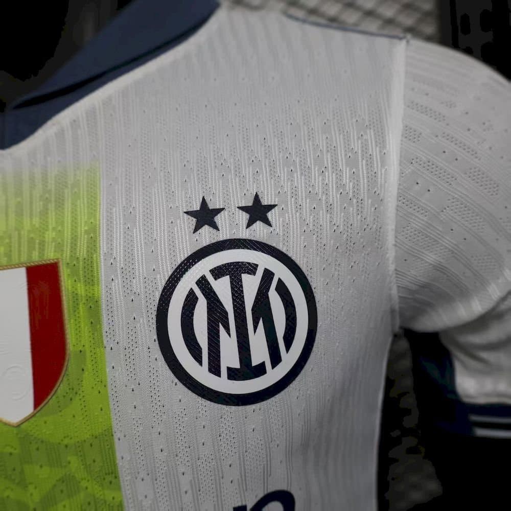 Inter de Milán Ed. Especial Valentino Rossi (Ed. Jugador) — detalle