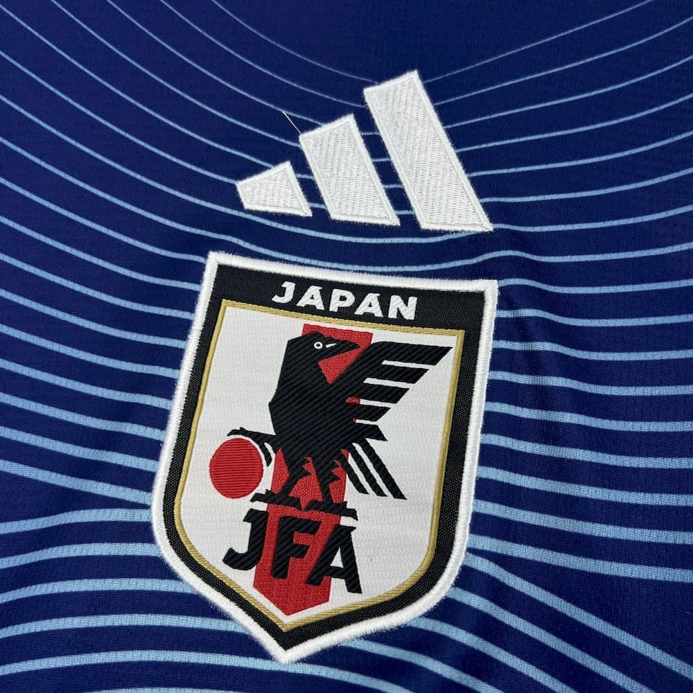 Japón 2026 1a Eq. — vista trasera