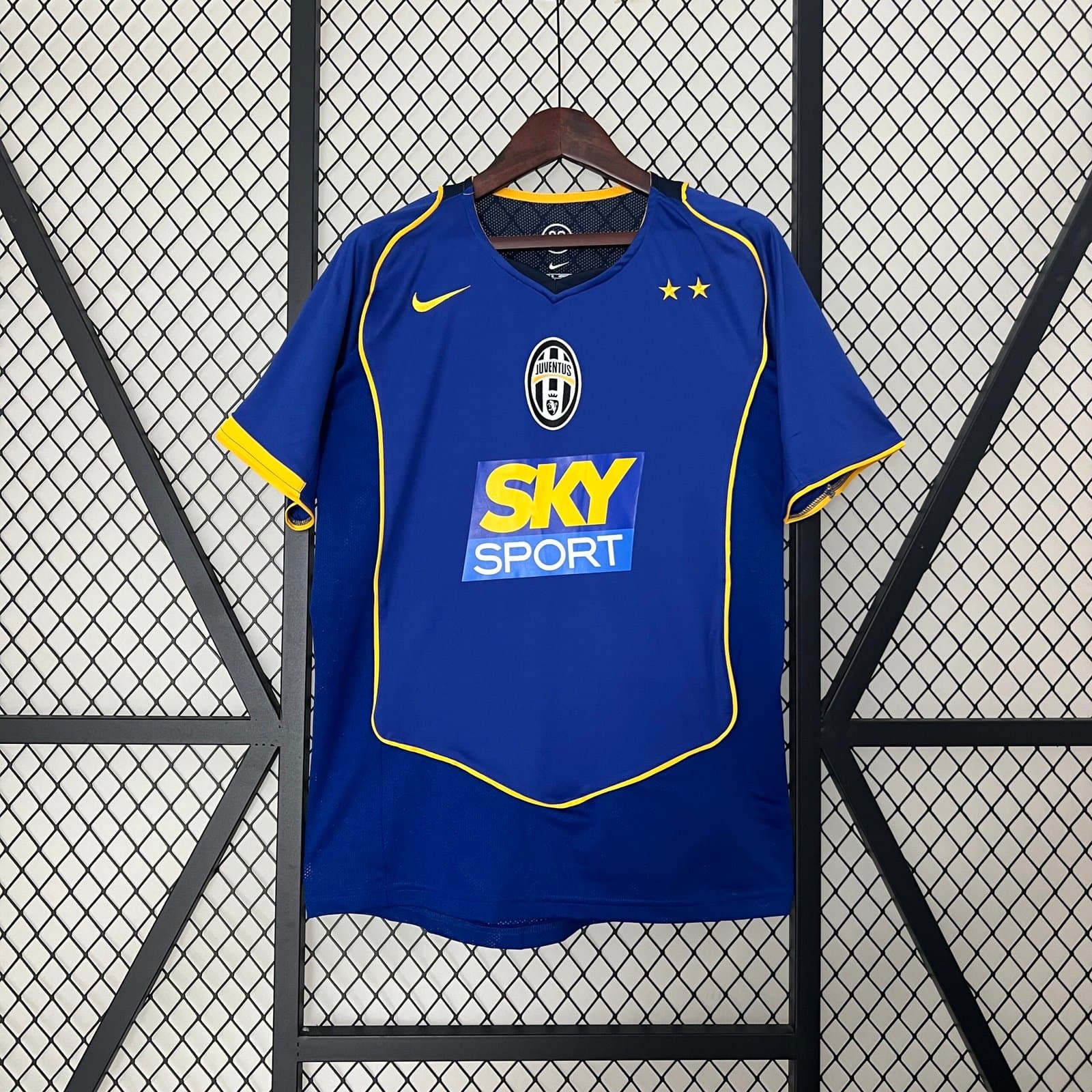 Juventus 2004/05 2a Eq. — vista frontal