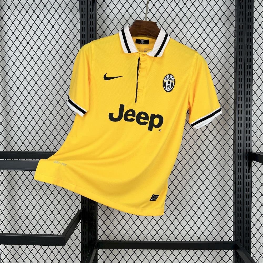 Juventus 2013/14 3a Eq. — vista frontal