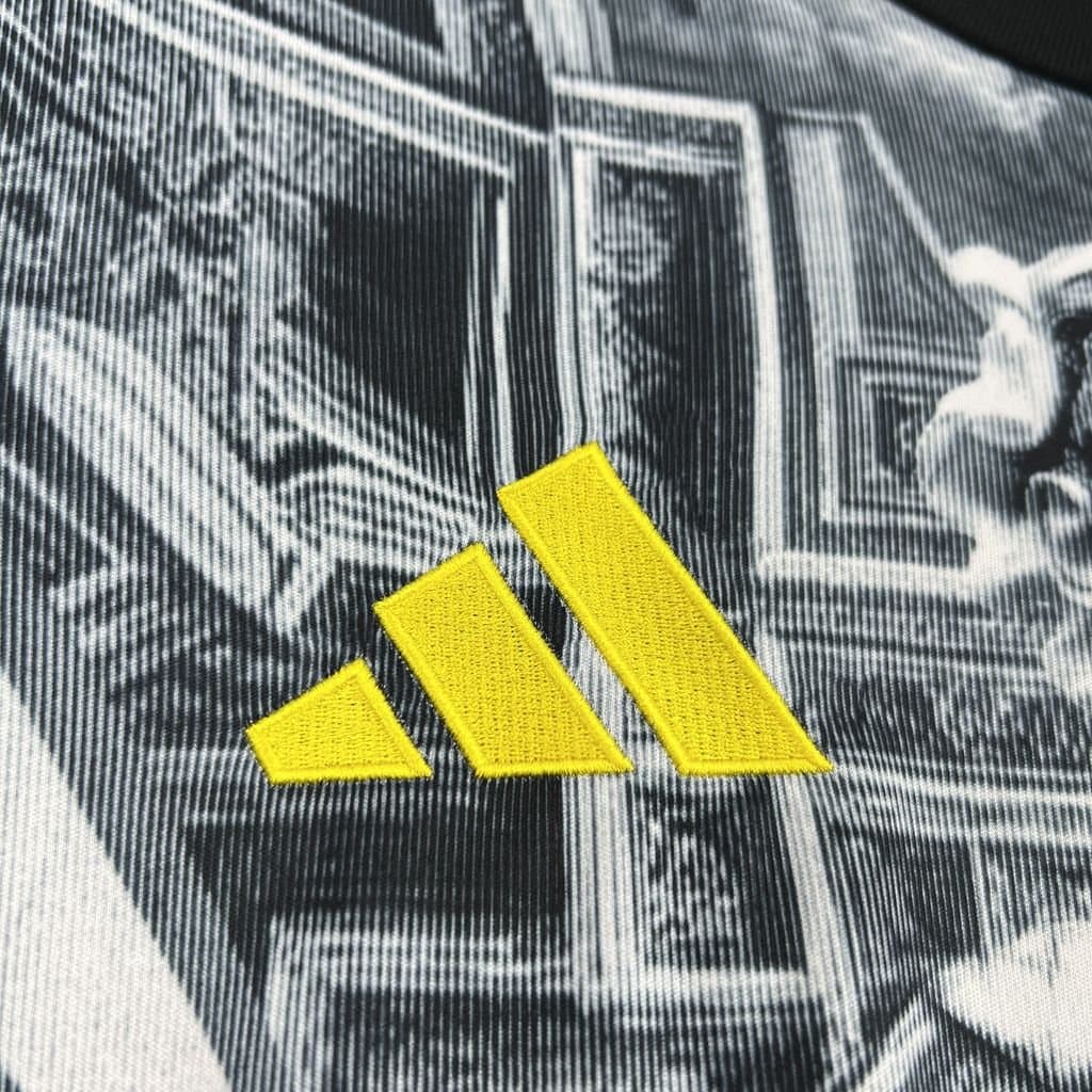 Juventus 2025/26 Ed. Especial Del Piero — detalle