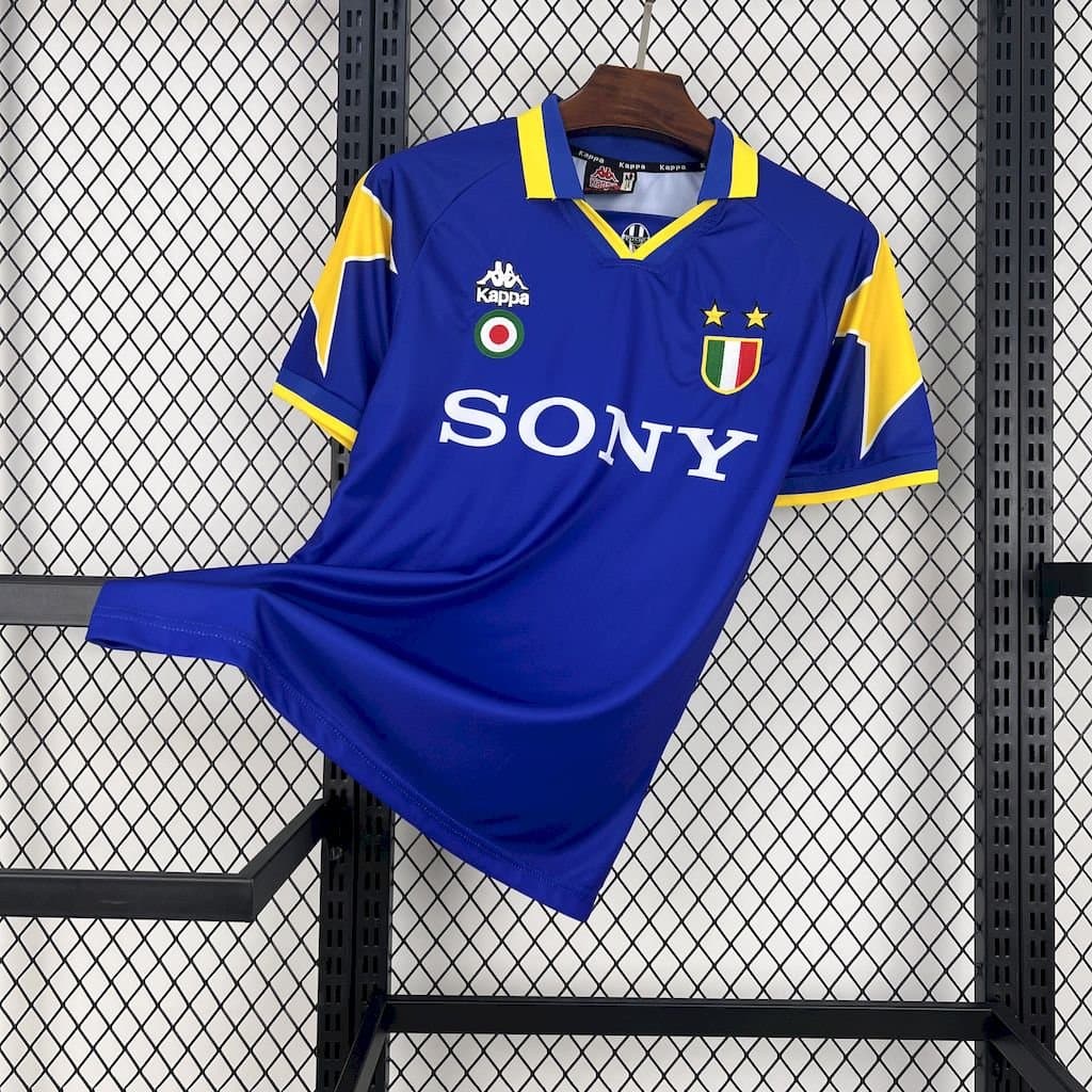 Juventus 1995/96 2a Eq. — vista frontal