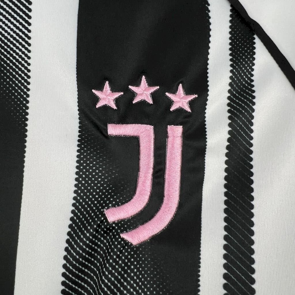 Juventus 2025/26 1a Eq. — vista trasera