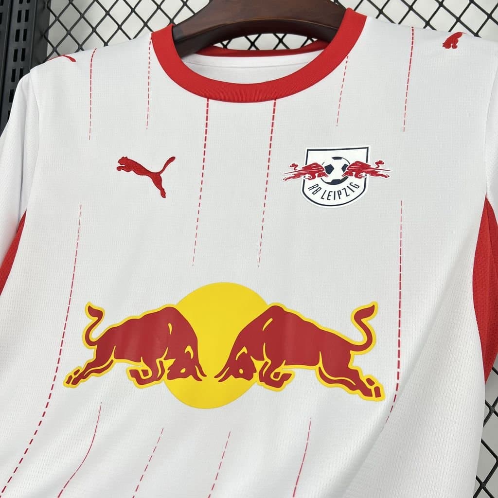 RB Leipzig 2026/27 1a Eq. — vista trasera