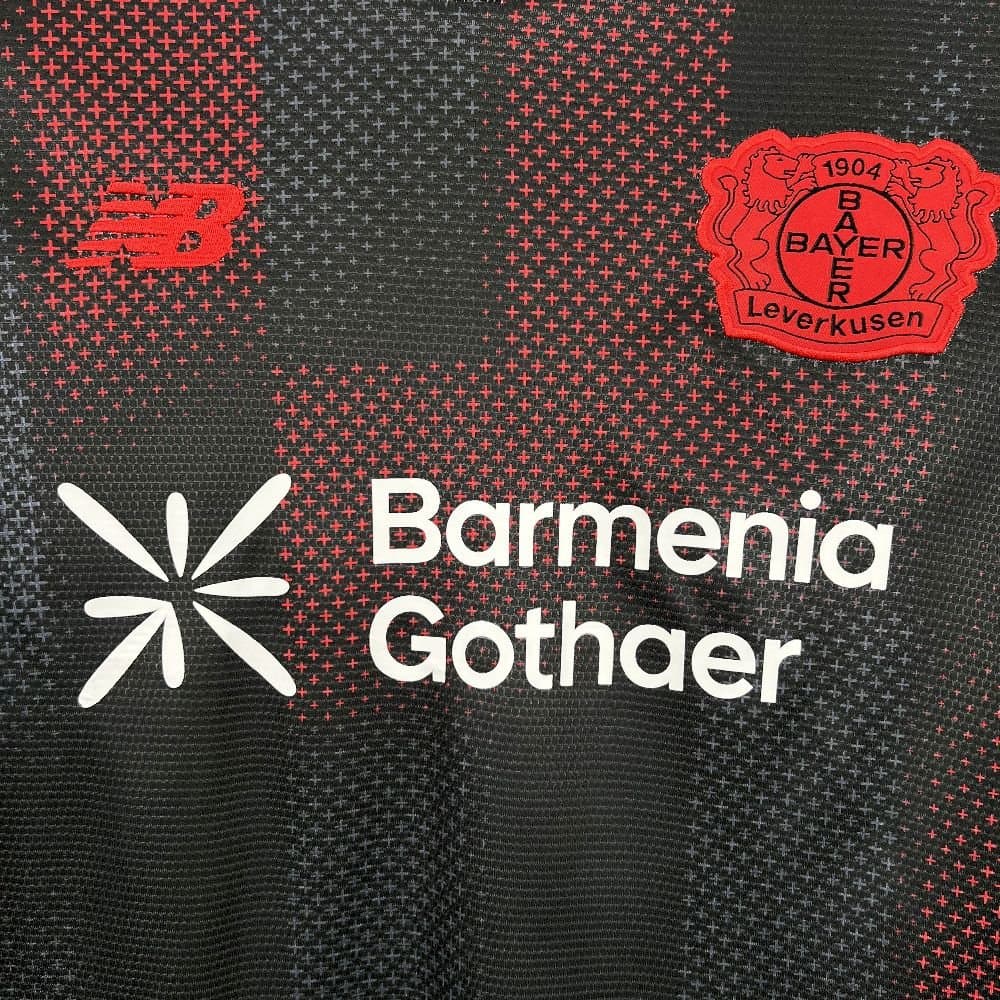 Bayer Leverkusen 2025/26 1a Eq. — vista trasera