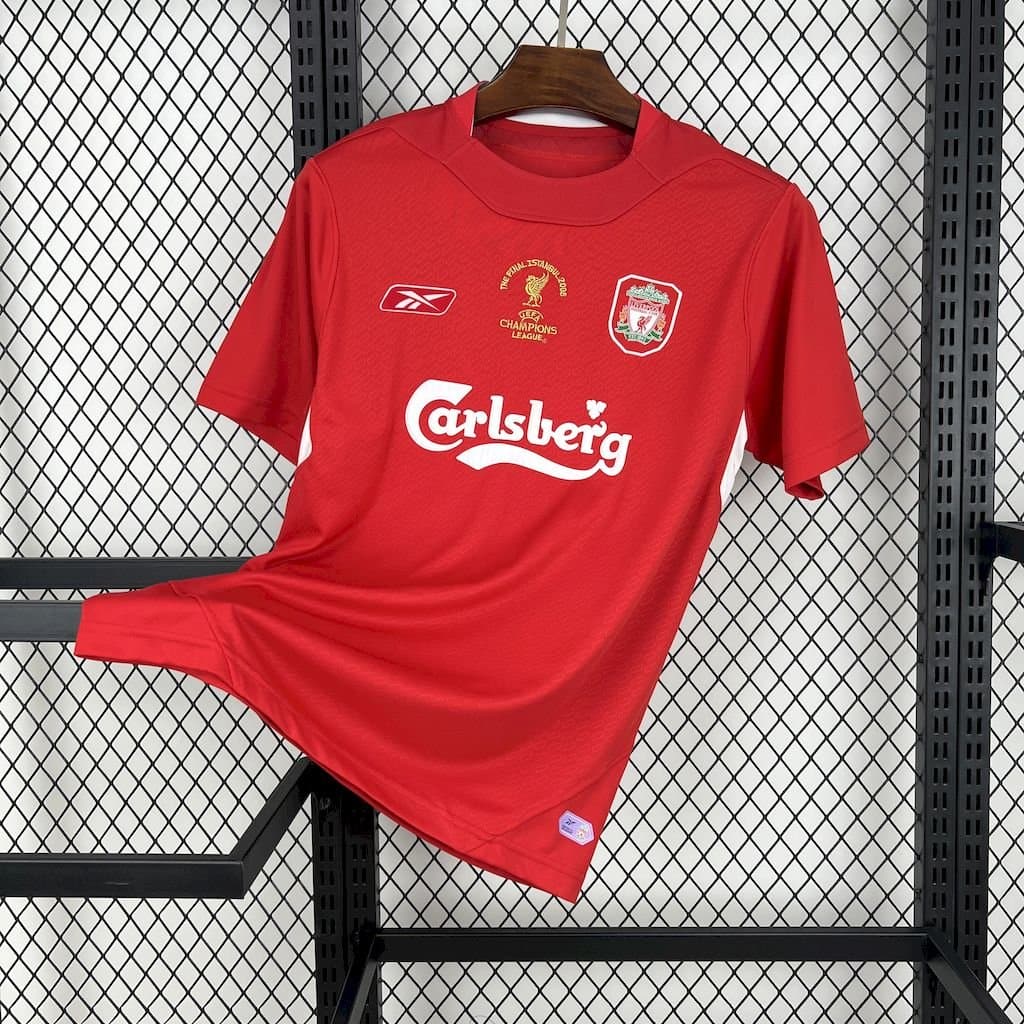Liverpool 2004/05 1a Eq. — vista frontal