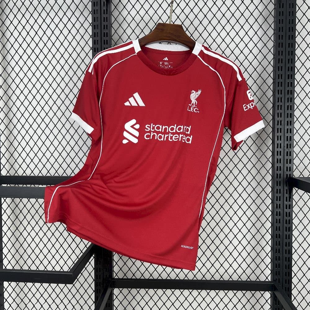 Liverpool 2025/26 1a Eq. — vista frontal