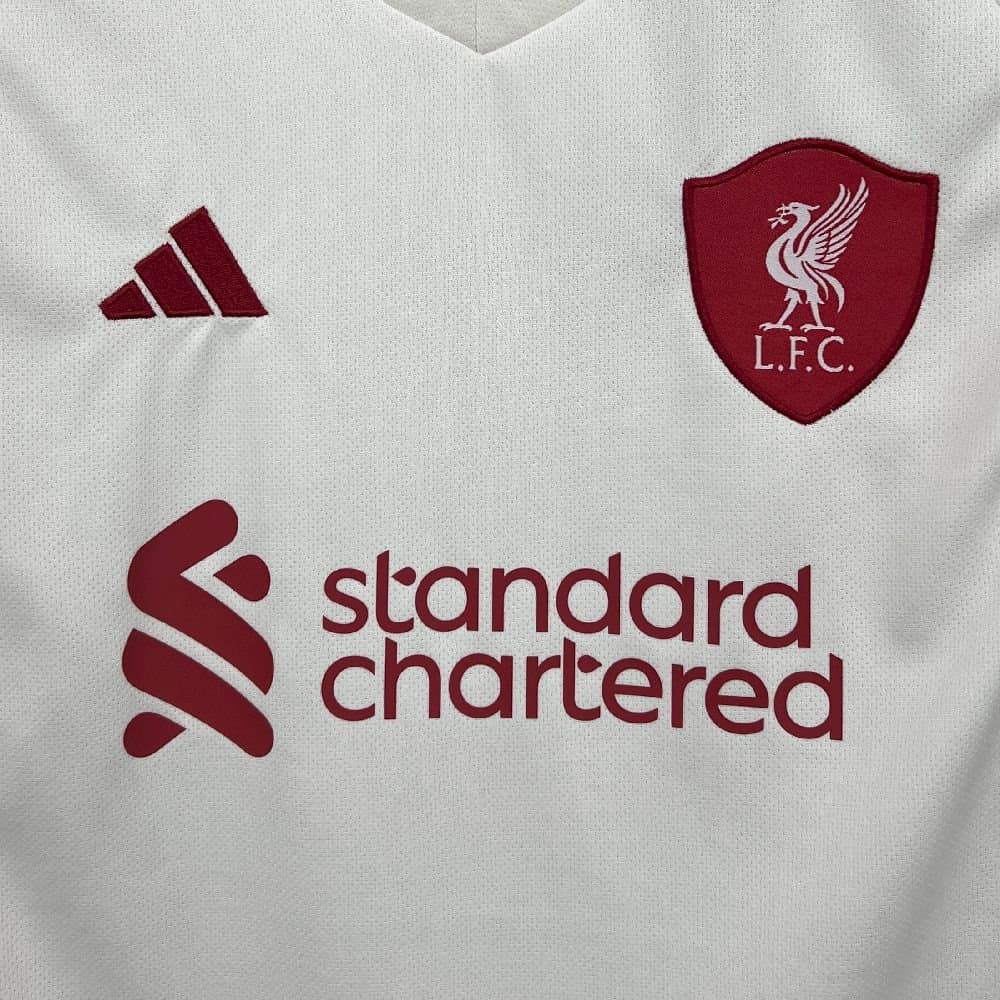 Liverpool 2025/26 2a Eq. Niño — vista trasera