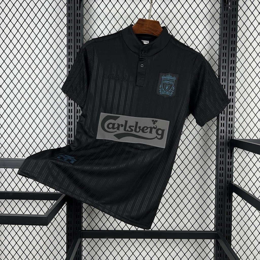 Liverpool 1995/96 3a Eq. — vista frontal
