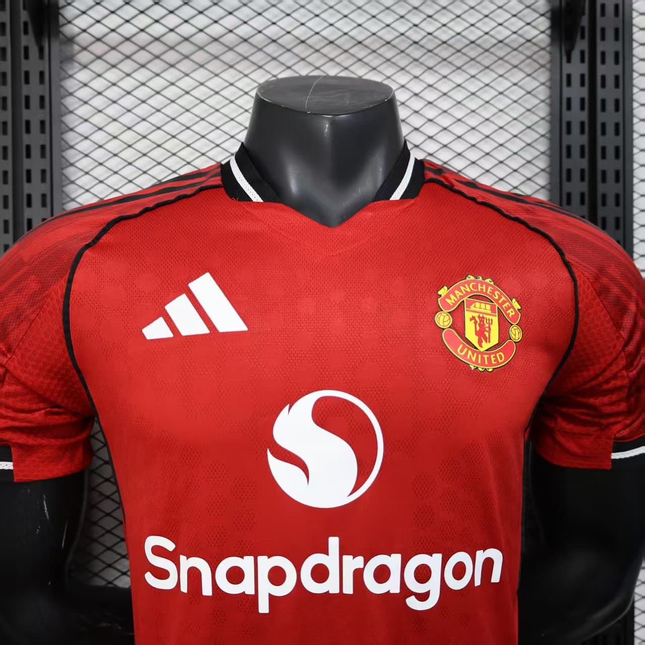 Man. United 2025/26 1a Eq. (Ed. Jugador) — vista trasera