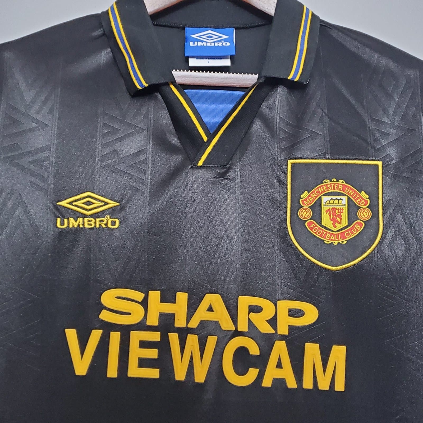 Man. United 1993/95 2a Eq. — vista trasera