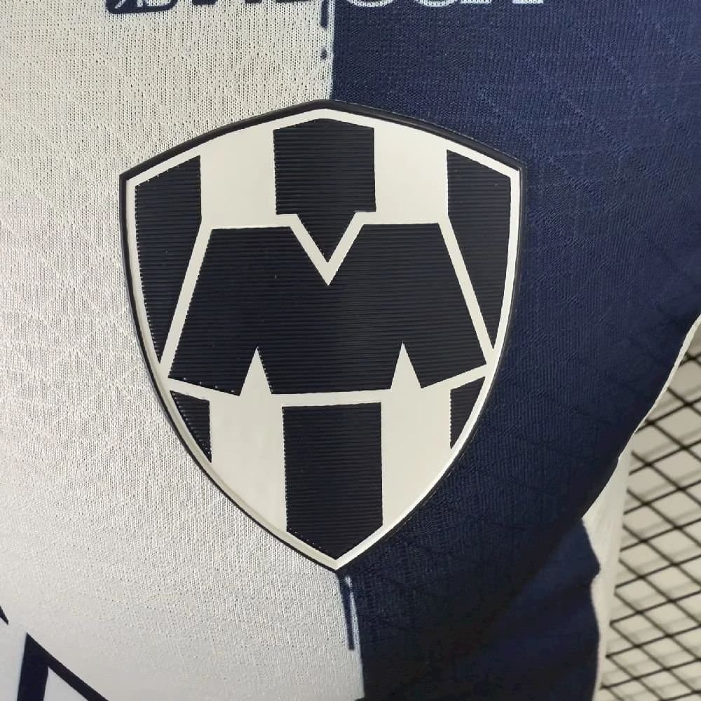Monterrey 2025/26 1a Eq. (Ed. Jugador) — vista trasera