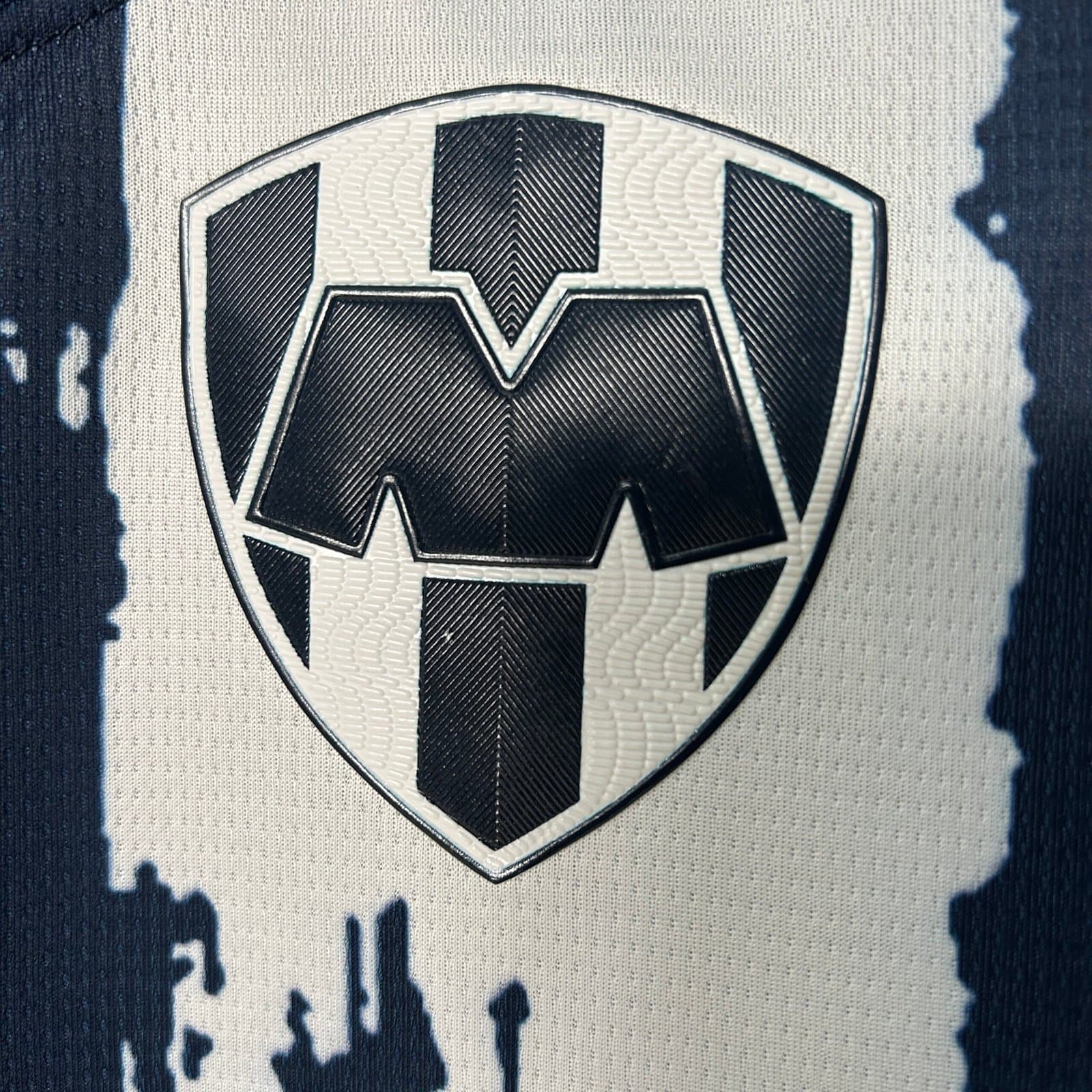 Monterrey 2025/26 1a Eq. 80 Aniversario — detalle