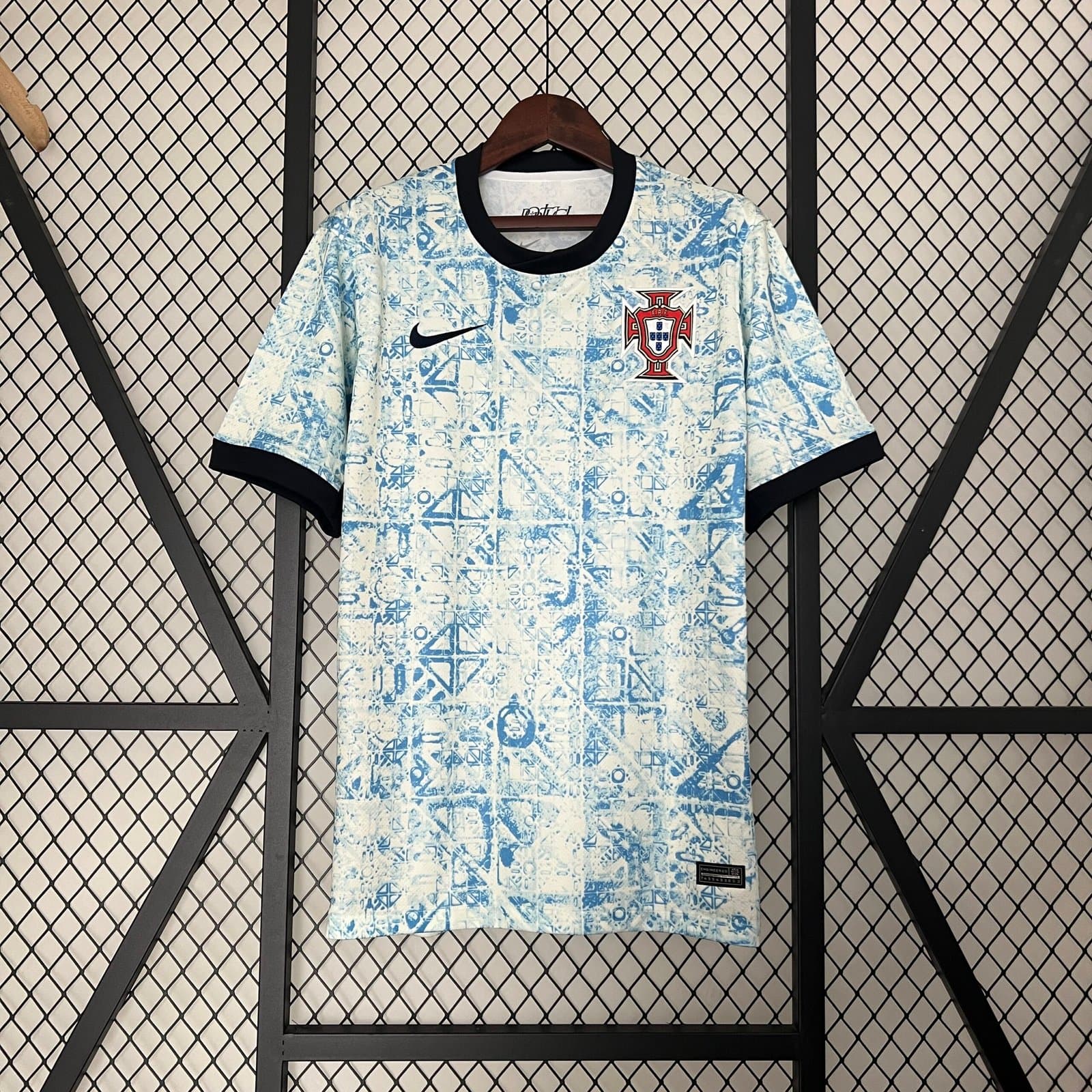 Portugal 2024 2a Eq. — vista frontal