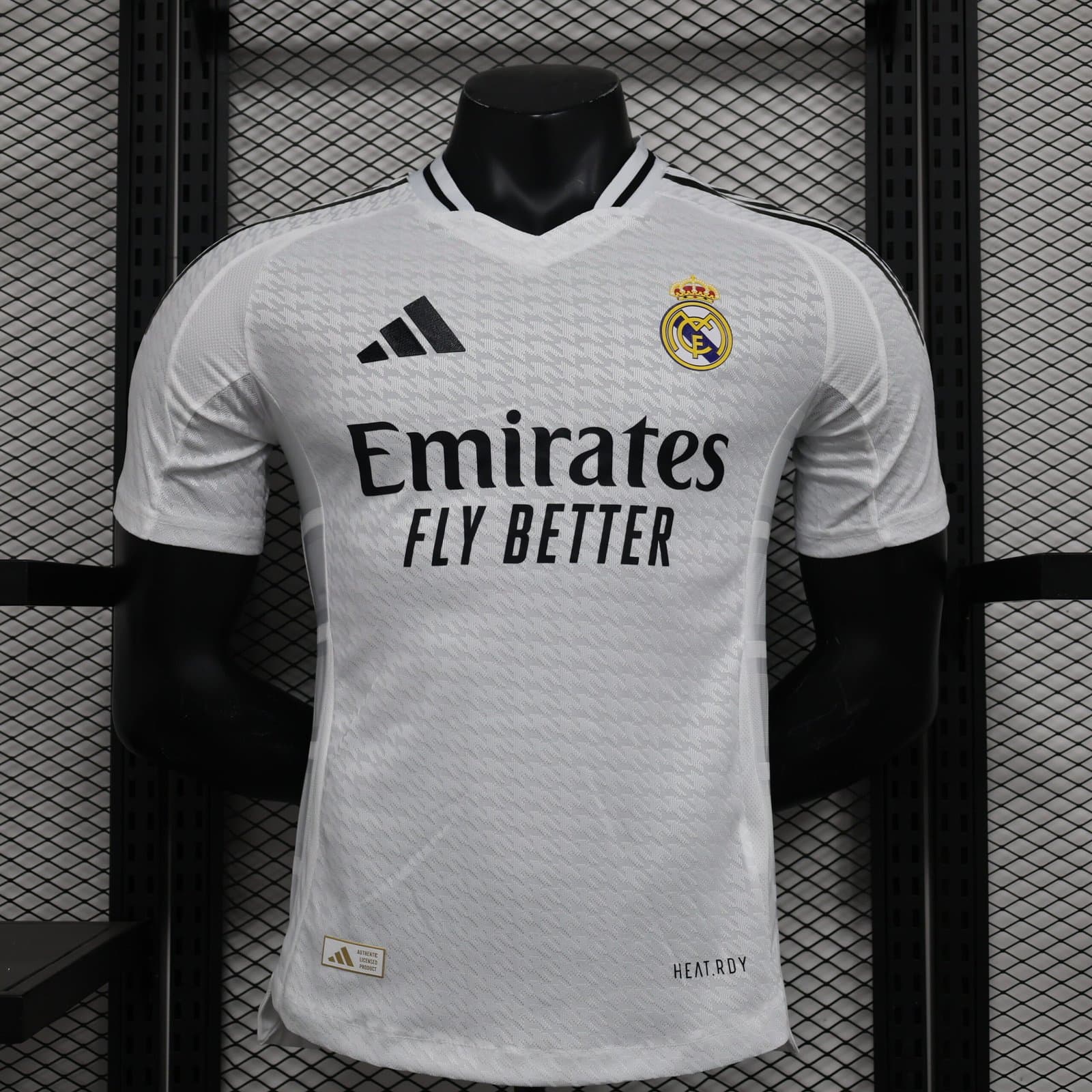 Real Madrid 2024/25 1a Eq. (Ed. Jugador) — vista frontal