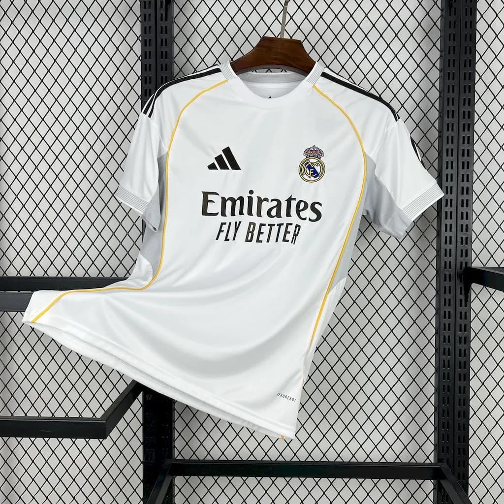 Real Madrid 2025/26 1a Eq. — vista frontal