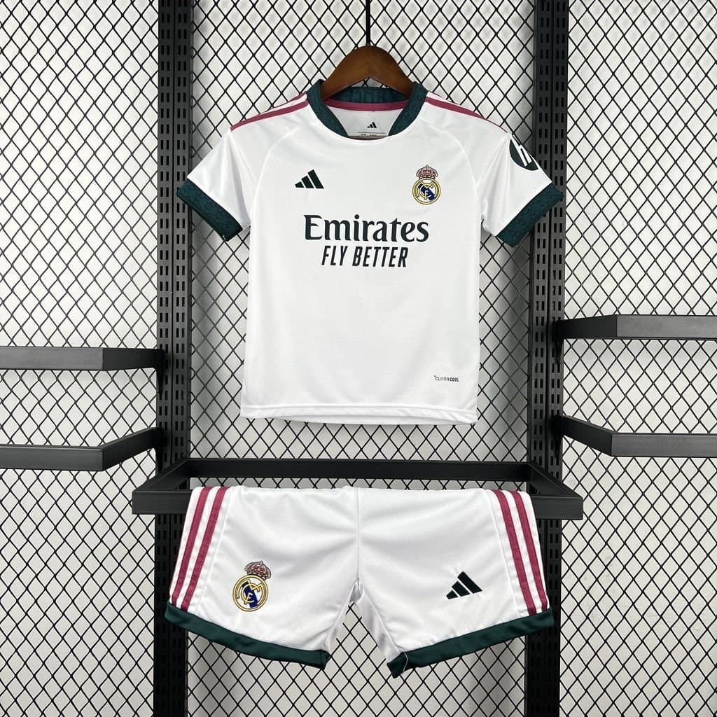 Real Madrid 2026/27 1a Eq. Niño — vista frontal