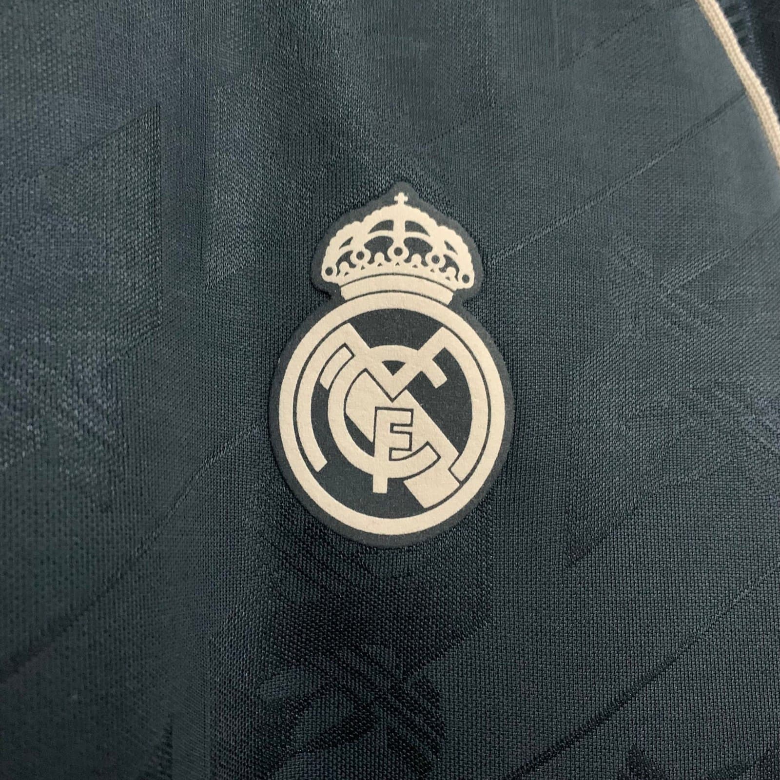 Real Madrid Ed. Especial Retro 2 — detalle
