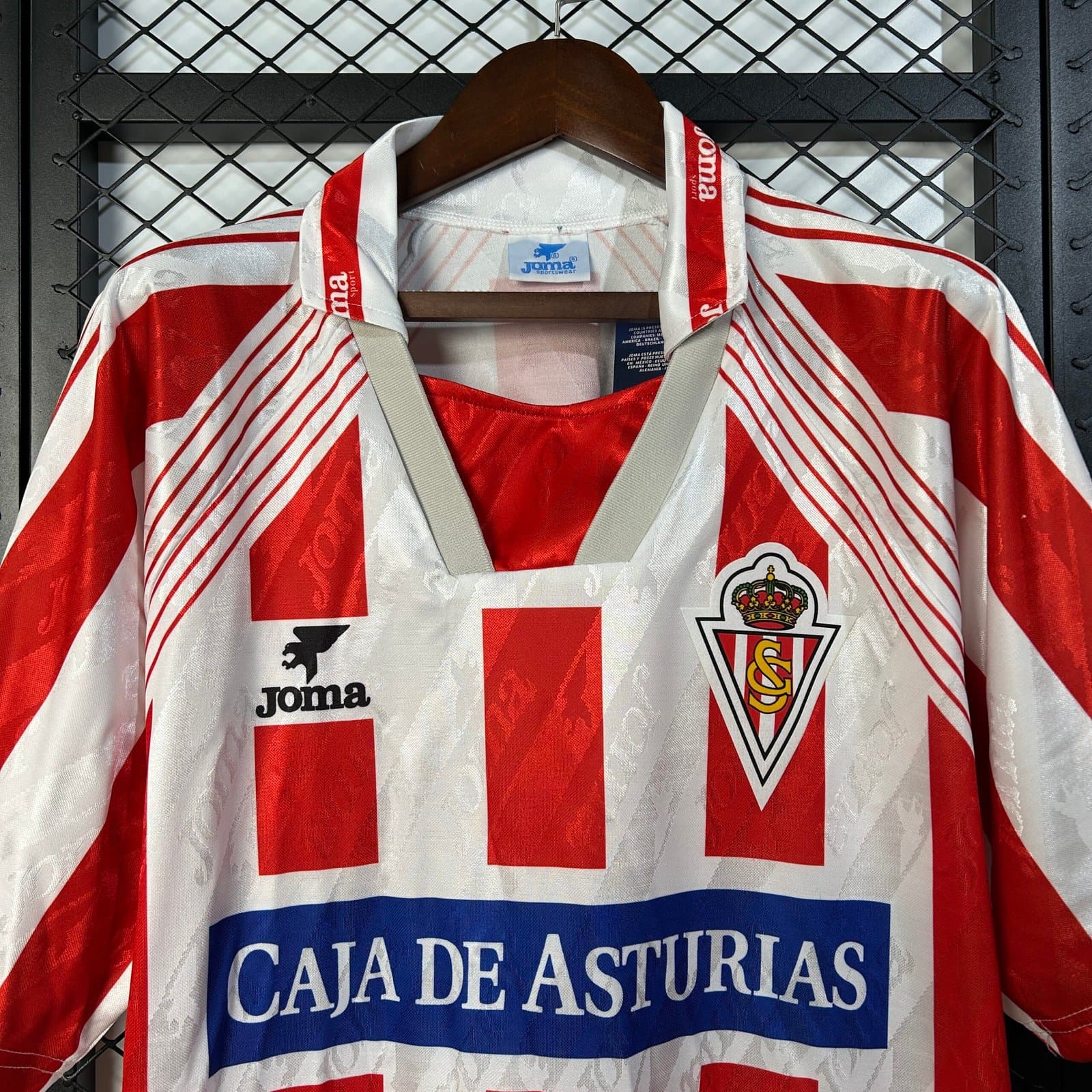 Sporting de Gijón 1994/95 1a Eq. — vista trasera