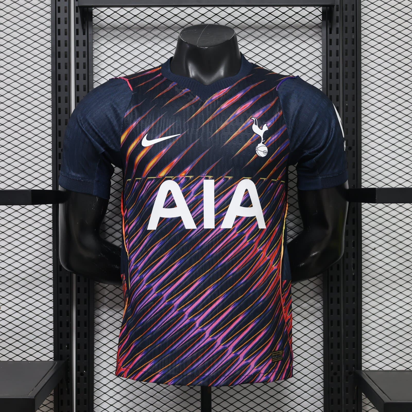 Tottenham 2026/27 2a Eq. (Ed. Jugador) — vista frontal