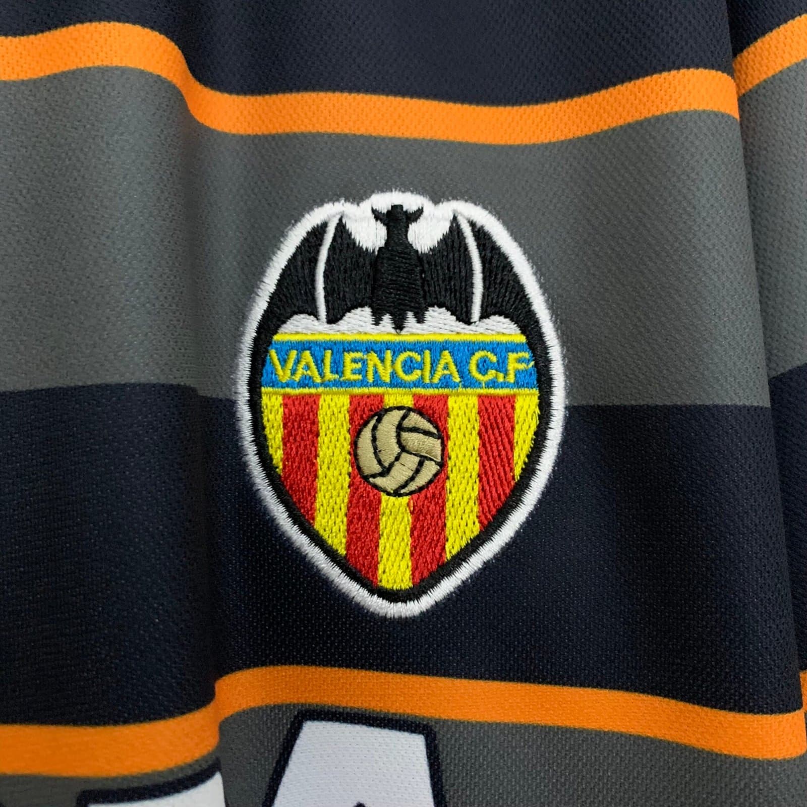 Valencia 1999/00 3a Eq. — detalle