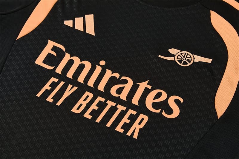Arsenal 2026/27 Kit Entrenamiento — vista trasera