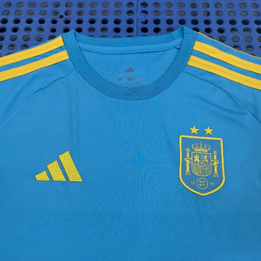 España 2026 Portero Azul 2 Estrellas — vista trasera