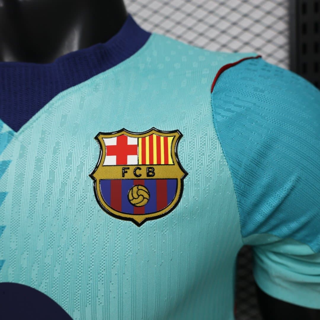 FC Barcelona 2026/27 3a Eq. (Ed. Jugador) Manga Larga — detalle