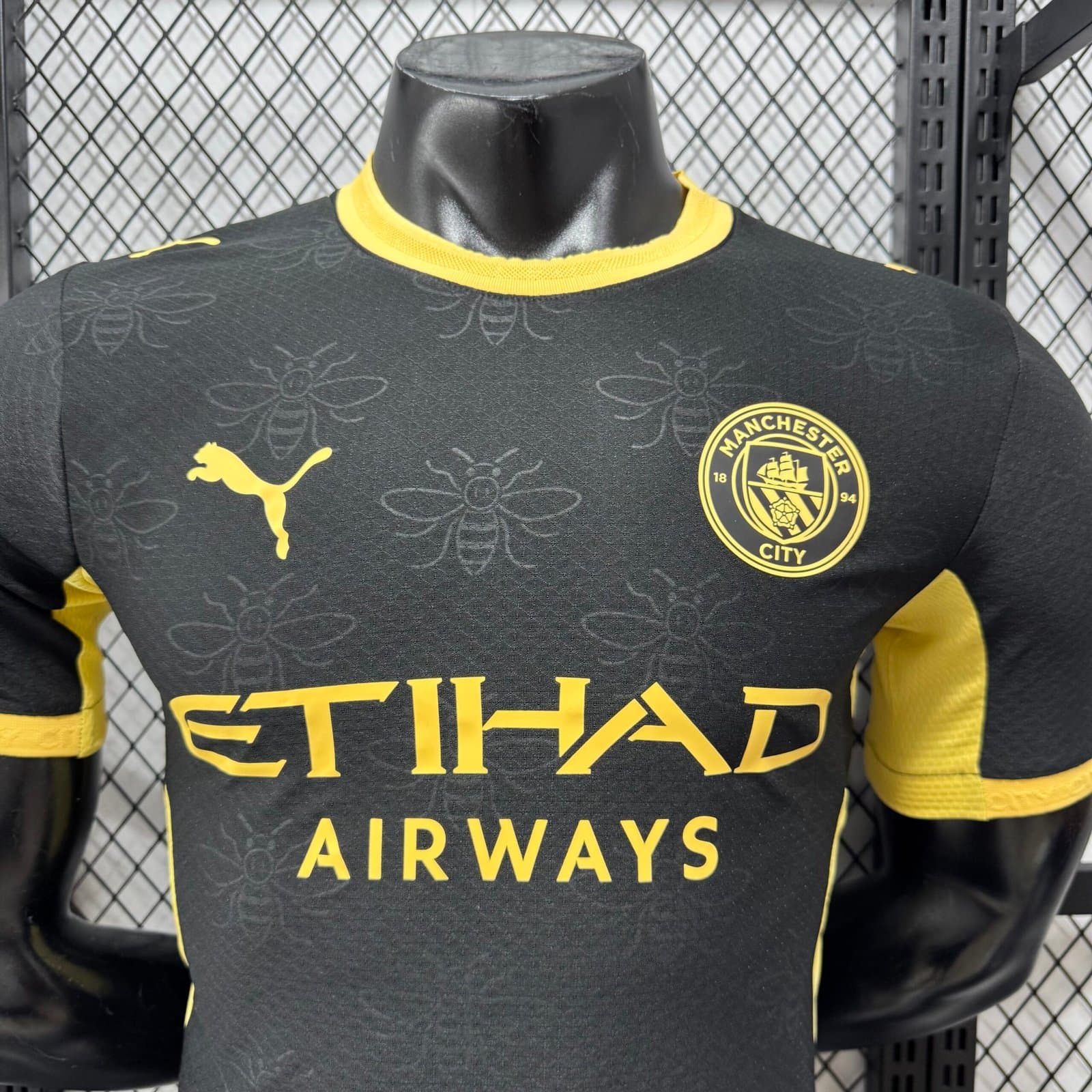 Man. City 2026/27 2a Eq. (Ed. Jugador) — vista trasera